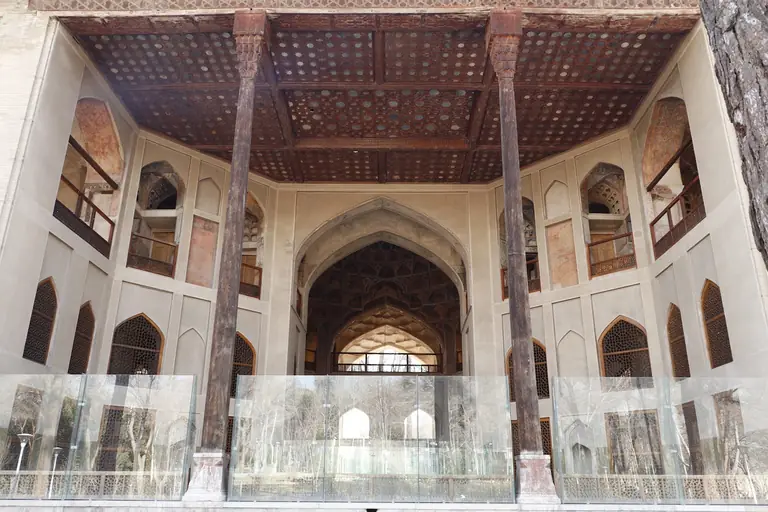 Hasht Behesht Palace