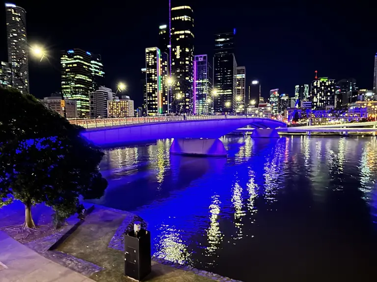 Victoria Bridge Abutment - Brisbane - Australia