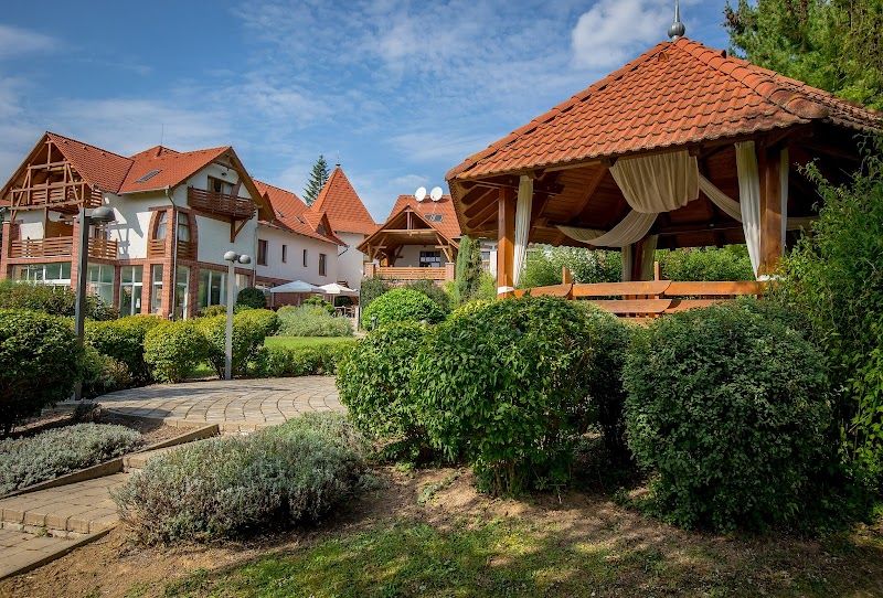 Hotel Kardosfa
