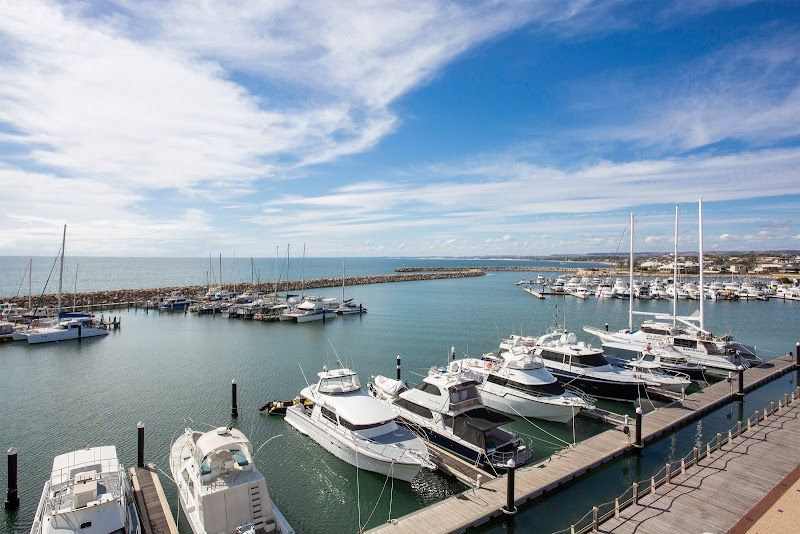 Mantra Geraldton