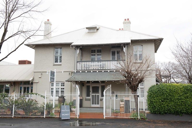The Westbury Dubbo