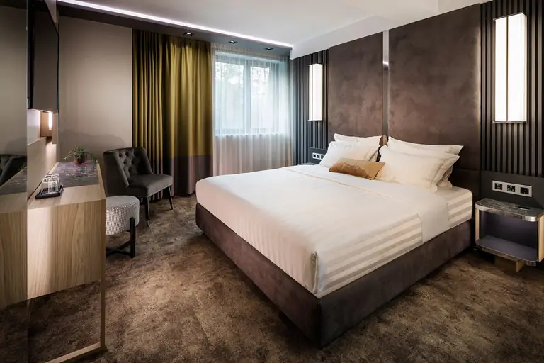 ESTE PARK HOTEL