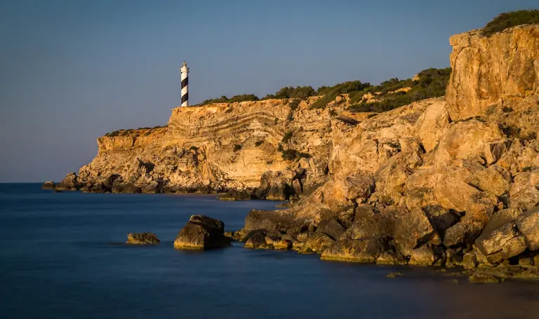 Punta Moscarter lighthouse