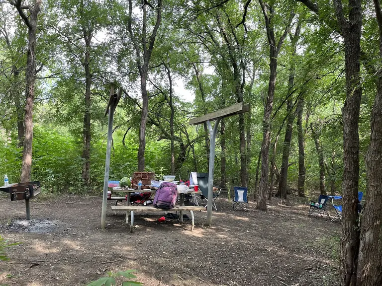 Cedar Hill State Park