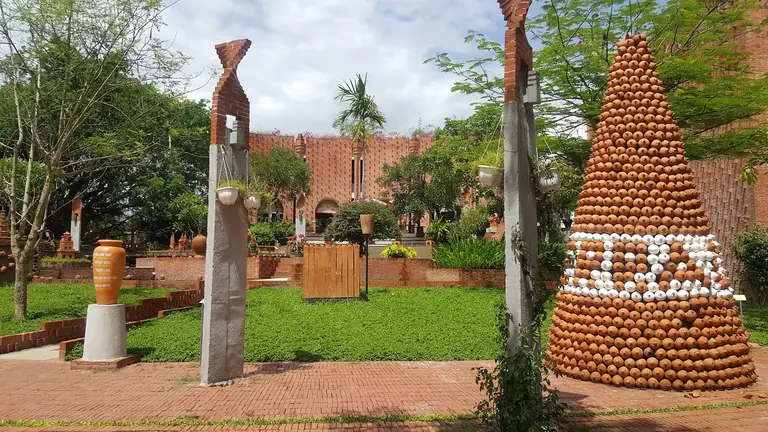 Thanh Hà Terracotta Park