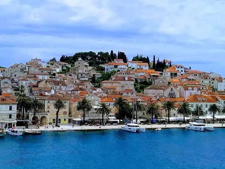 Veneranda Summer Stage