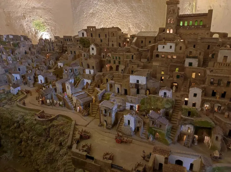 Casa grotta “C’era una volta...”