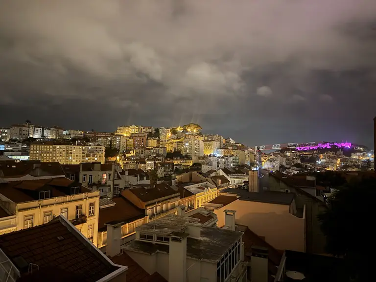 We Hate F Tourists - Hostel - Lisbon - Portugal