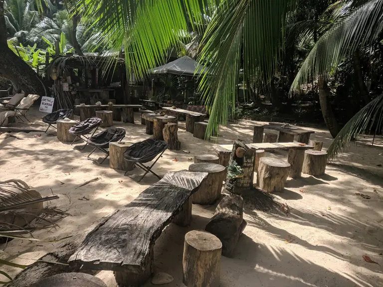 Jungle Tides Beach Bar and Grill